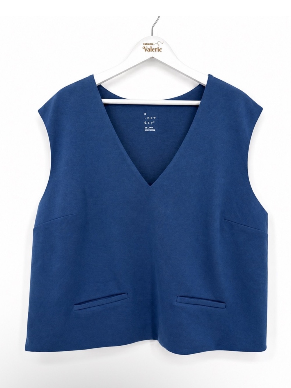 a new day Navy V-Neck Sleeveless Tank Top